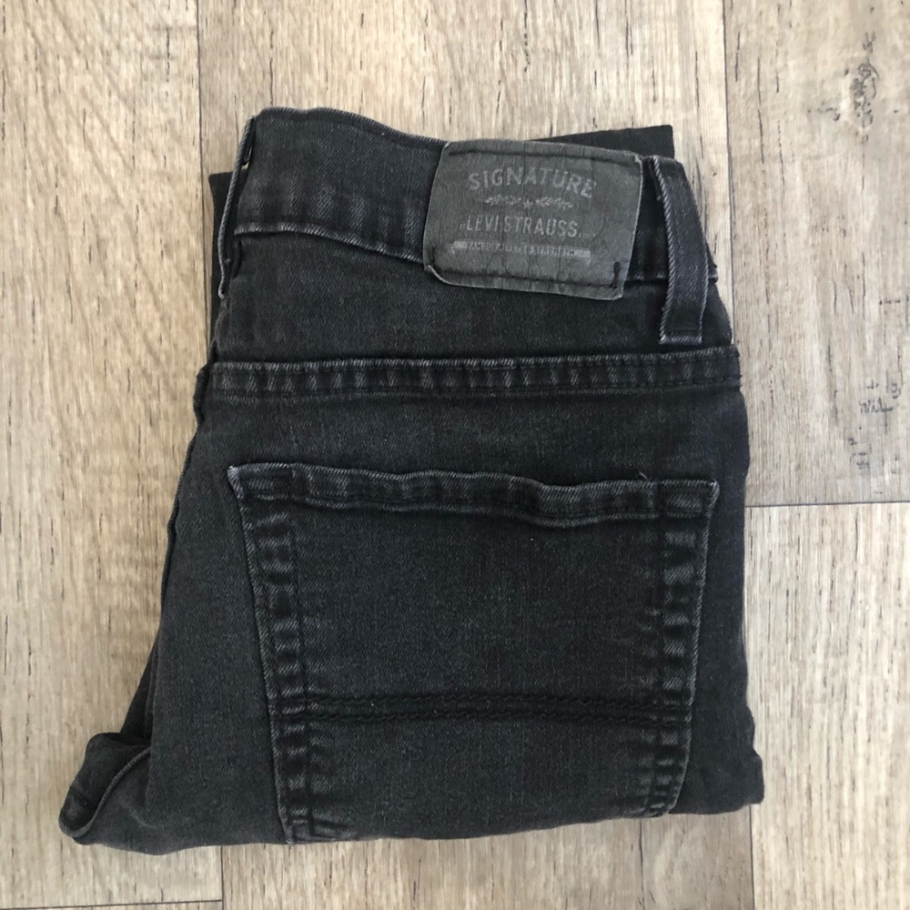 Levi’s- skinny jeans